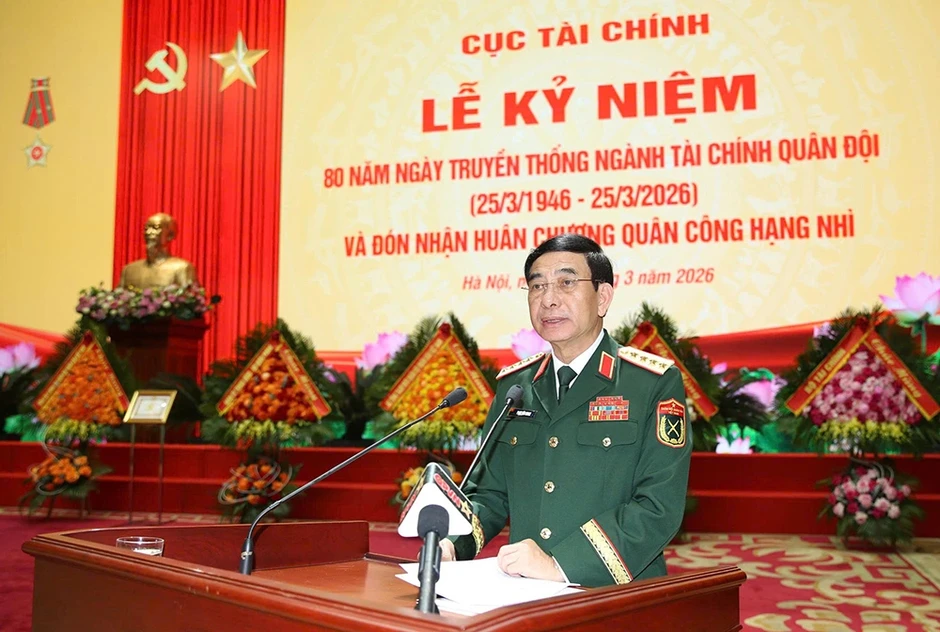 Nghiên cứu cơ cấu lại ngân sách, xây dựng các lực lượng tiến thẳng lên hiện đại