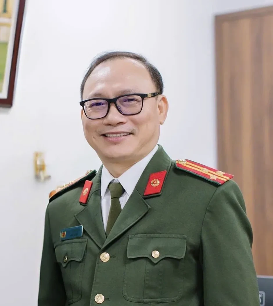 Nhận diện sớm nguy cơ, xây dựng cơ chế phòng vệ từ gốc Nhận diện sớm nguy cơ, xây dựng cơ chế phòng vệ từ gốc