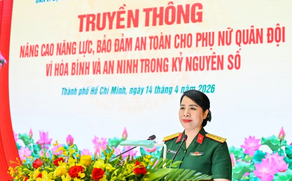 Phụ nữ Quân đội tự tin cống hiến, vững bước tương lai số