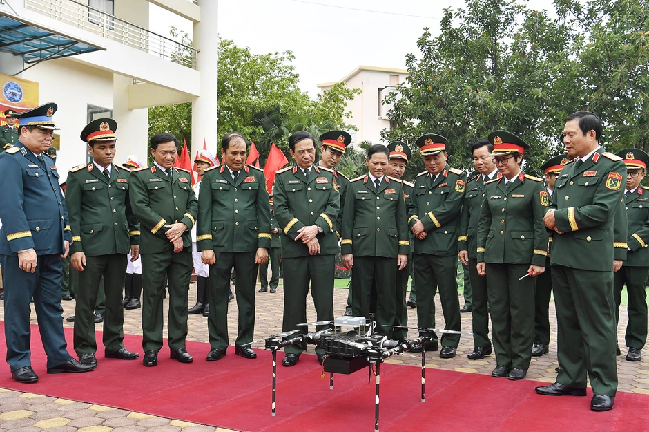 Thành lập mới một số đơn vị, binh chủng chiến đấu đáp ứng yêu cầu tác chiến Thành lập mới một số đơn vị, binh chủng chiến đấu đáp ứng yêu cầu tác chiến