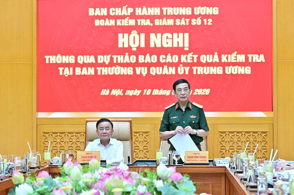 Thông qua dự thảo báo cáo kiểm tra với Ban thường vụ Quân ủy Trung ương Thông qua dự thảo báo cáo kiểm tra với Ban thường vụ Quân ủy Trung ương