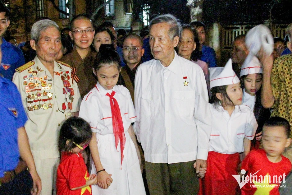Thông tin về lễ tang Anh hùng La Văn Cầu Thông tin về lễ tang Anh hùng La Văn Cầu