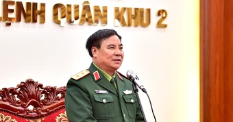Thủ tướng quyết định kéo dài thời gian giữ chức vụ với 2 tướng lĩnh quân đội