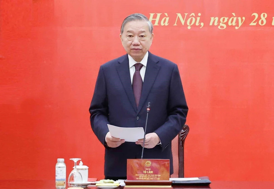 Tổng Bí thư, Chủ tịch nước chủ trì phiên họp Hội đồng Quốc phòng và An ninh Tổng Bí thư, Chủ tịch nước chủ trì phiên họp Hội đồng Quốc phòng và An ninh