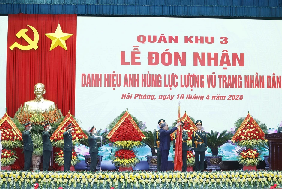 Tổng Bí thư: Xây dựng lực lượng vũ trang Quân khu 3 vững mạnh toàn diện