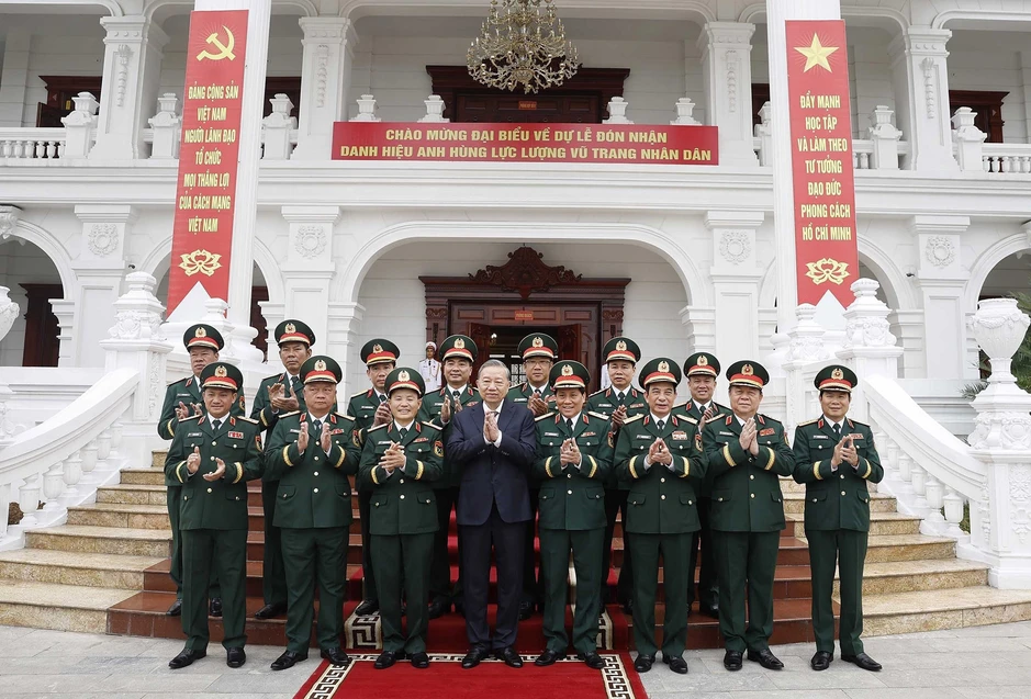 Tổng Bí thư: Xây dựng lực lượng vũ trang Quân khu 3 vững mạnh toàn diện