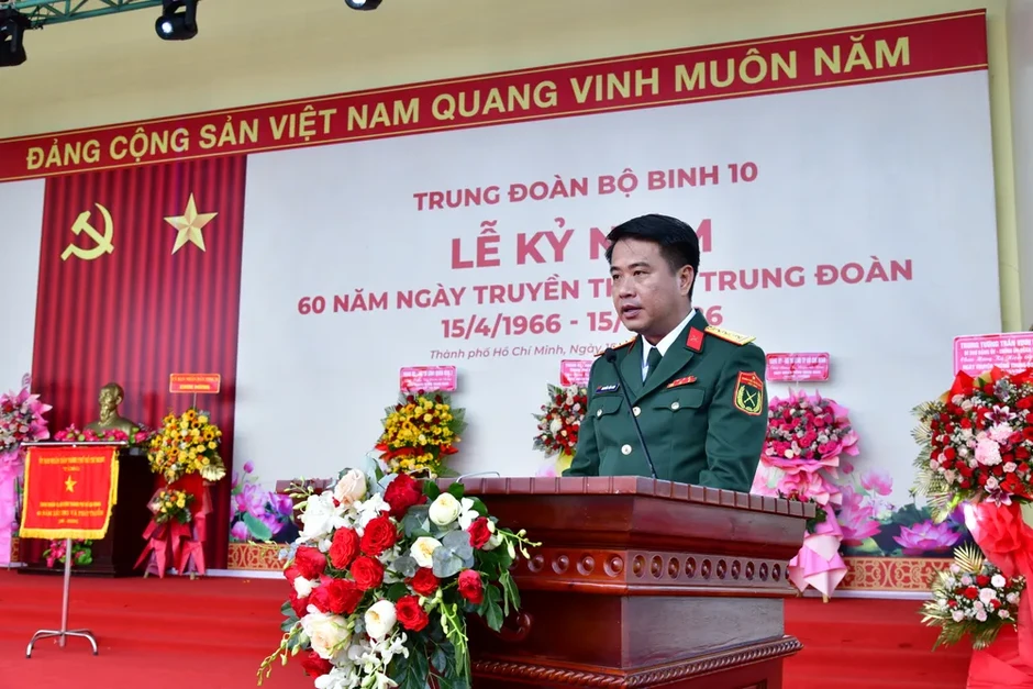 Trung đoàn 10: Tự hào truyền thống, viết tiếp chiến công Trung đoàn 10: Tự hào truyền thống, viết tiếp chiến công