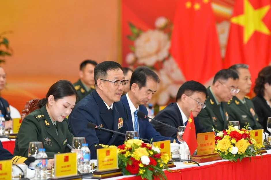 Việt Nam - Trung Quốc tăng cường tin cậy, mở rộng hợp tác quốc phòng