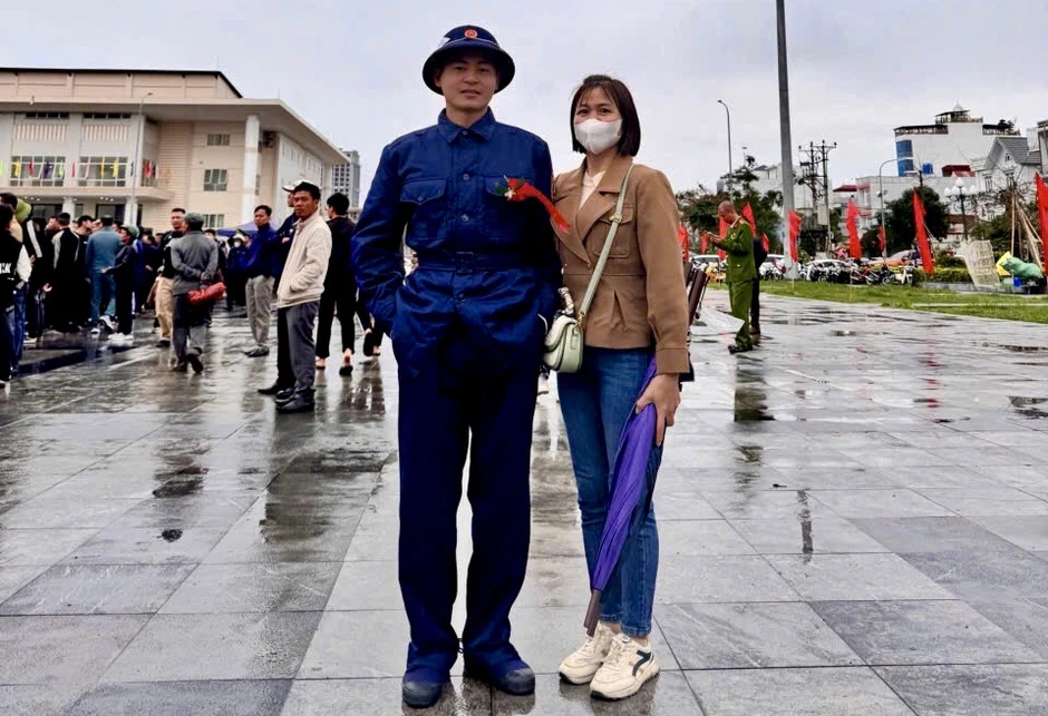 Vinh dự, tự hào khi được khoác trên mình màu áo Cảnh sát biển Việt Nam Vinh dự, tự hào khi được khoác trên mình màu áo Cảnh sát biển Việt Nam
