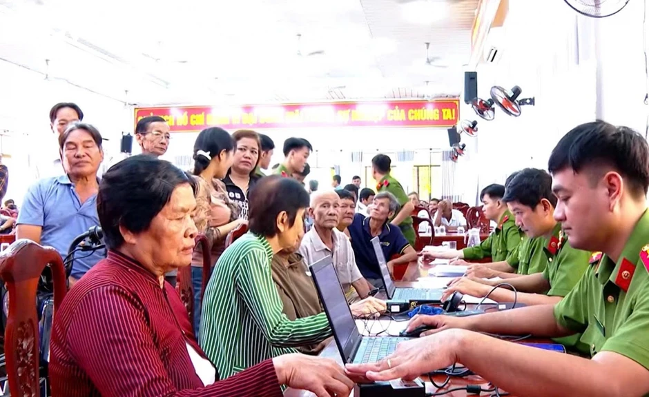 Vĩnh Long và Hải Phòng thu nhận hàng chục nghìn mẫu ADN thân nhân liệt sĩ Vĩnh Long và Hải Phòng thu nhận hàng chục nghìn mẫu ADN thân nhân liệt sĩ