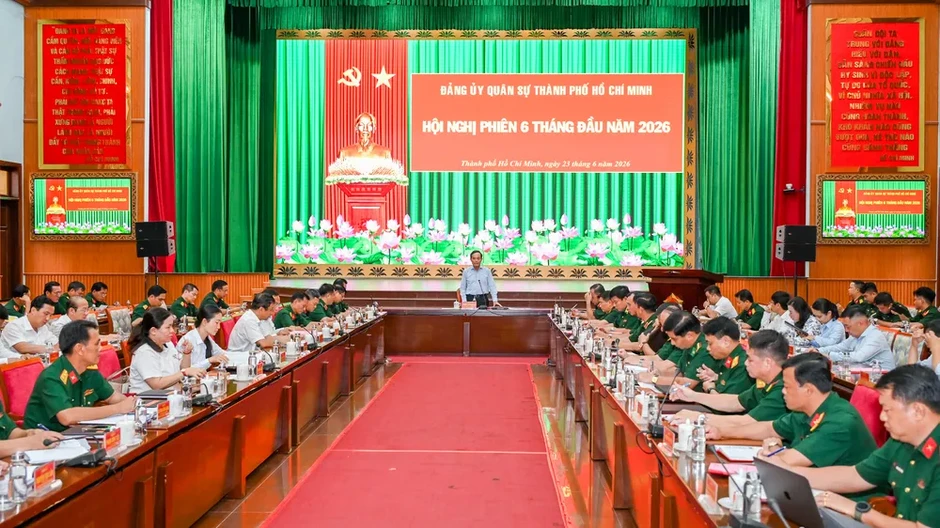 Xây dựng lực lượng vũ trang TPHCM vững mạnh từ cơ sở