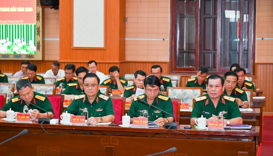 Xây dựng lực lượng vũ trang TPHCM vững mạnh từ cơ sở