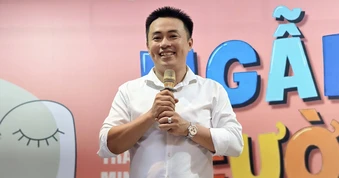 ‘Ngẫm cười’ của Trần Minh Cường: Khi tiếng cười dần trở thành 'của hiếm’