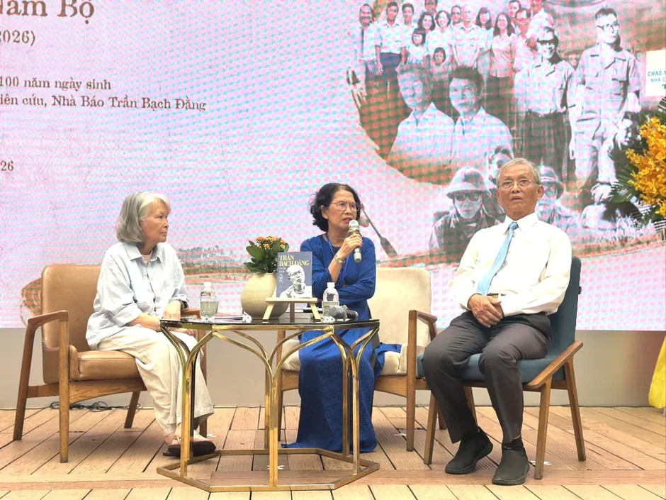 "Trăm năm Trần Bạch Đằng" - Nhớ về một người truyền lửa "Trăm năm Trần Bạch Đằng" - Nhớ về một người truyền lửa
