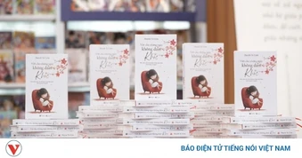 “Viết cho những ngày không dám khóc” - cuốn sách đồng cảm với người trẻ xa quê