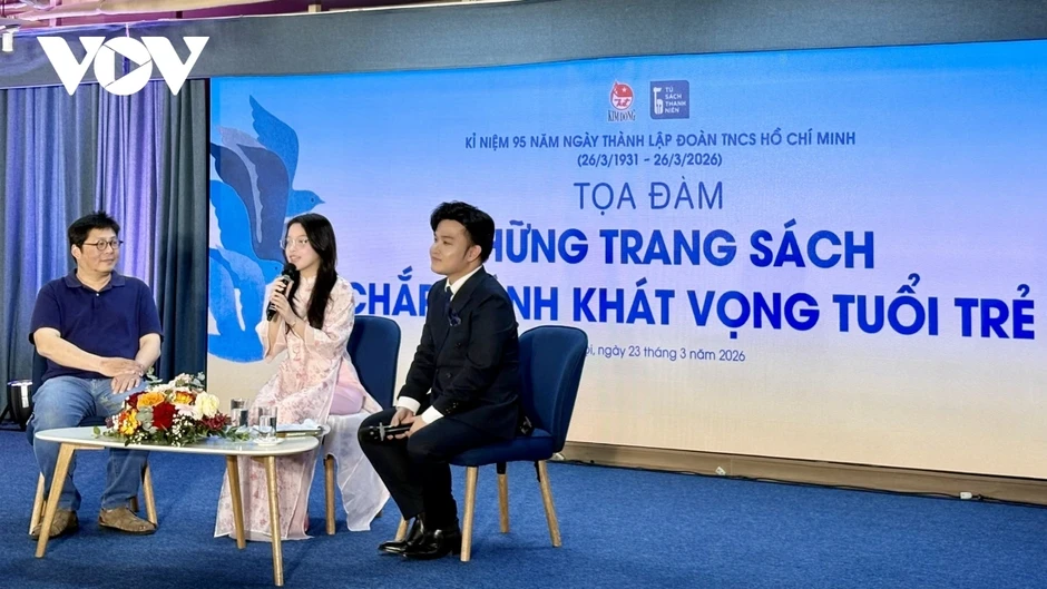 12 cuốn sách trong nước và nước ngoài góp mặt trong Tủ sách Thanh niên 12 cuốn sách trong nước và nước ngoài góp mặt trong Tủ sách Thanh niên