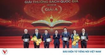 2 tác phẩm về lịch sử giành giải A tại Lễ trao Giải thưởng Sách Quốc gia lần thứ VIII