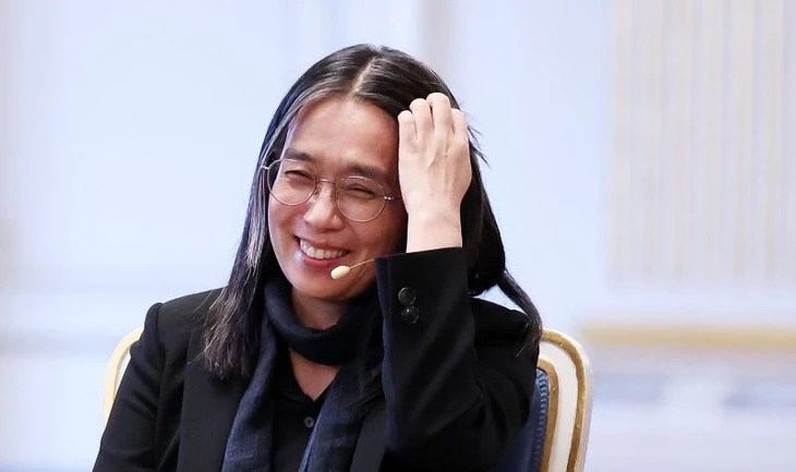 Bài học tiếng Hy Lạp của tác gia Nobel Han Kang: Quyền năng của ngôn từ