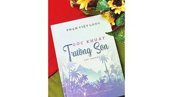 Chắt từ máu và hoa
