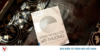 Cuốn sách chỉ ra nghịch lý: Chính mong muốn hạnh phúc khiến ta đau khổ