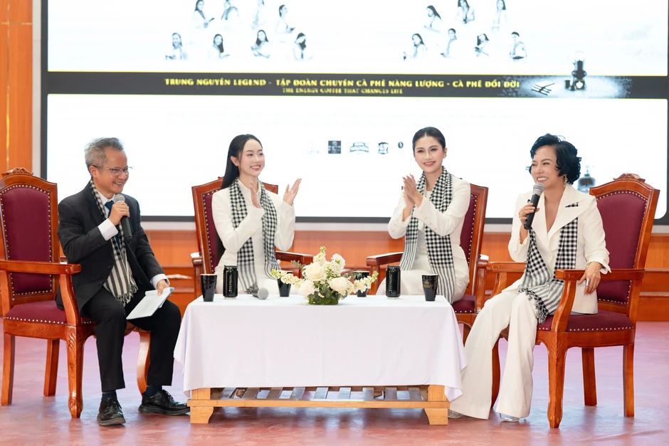 Hoa hậu Phương Linh hiếm hoi nhắc về mẹ, lan tỏa thông điệp về sự vượt khó Hoa hậu Phương Linh hiếm hoi nhắc về mẹ, lan tỏa thông điệp về sự vượt khó
