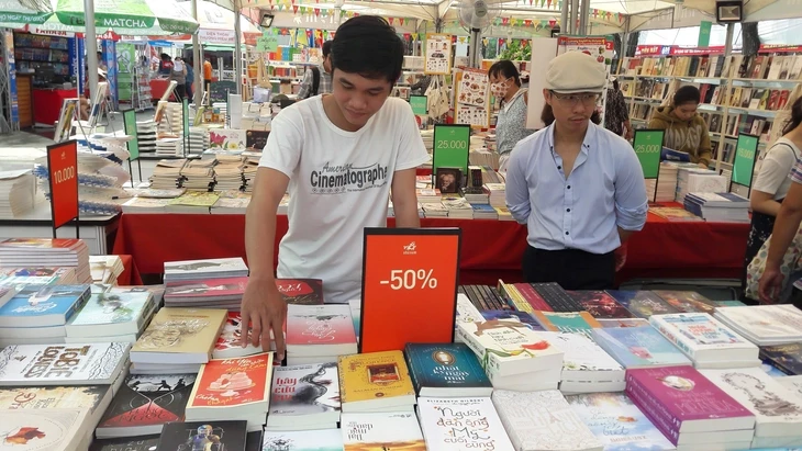 Hội sách Cần Thơ lần thứ 5 hoạt động trong một tuần Hội sách Cần Thơ lần thứ 5 hoạt động trong một tuần