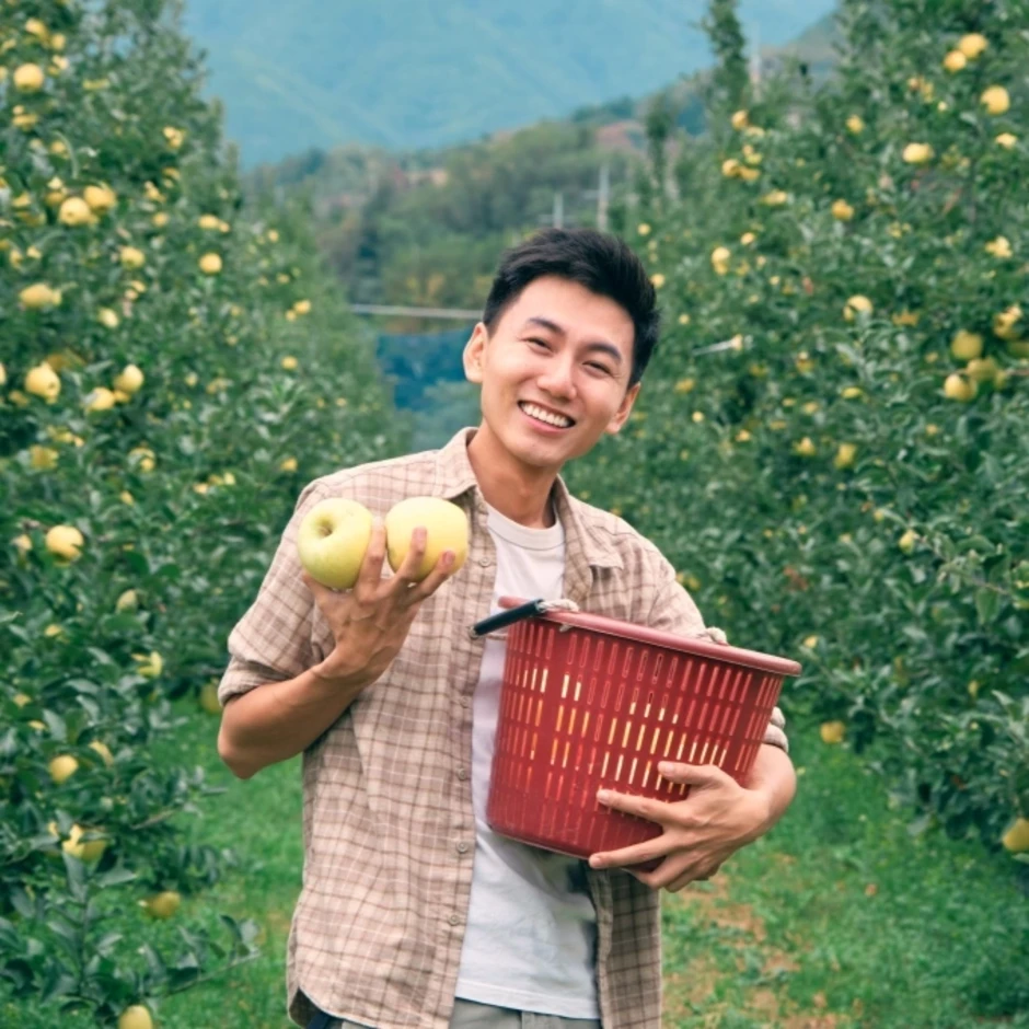 Khoai Lang Thang mê xê dịch từ truyện Nguyễn Ngọc Tư Khoai Lang Thang mê xê dịch từ truyện Nguyễn Ngọc Tư