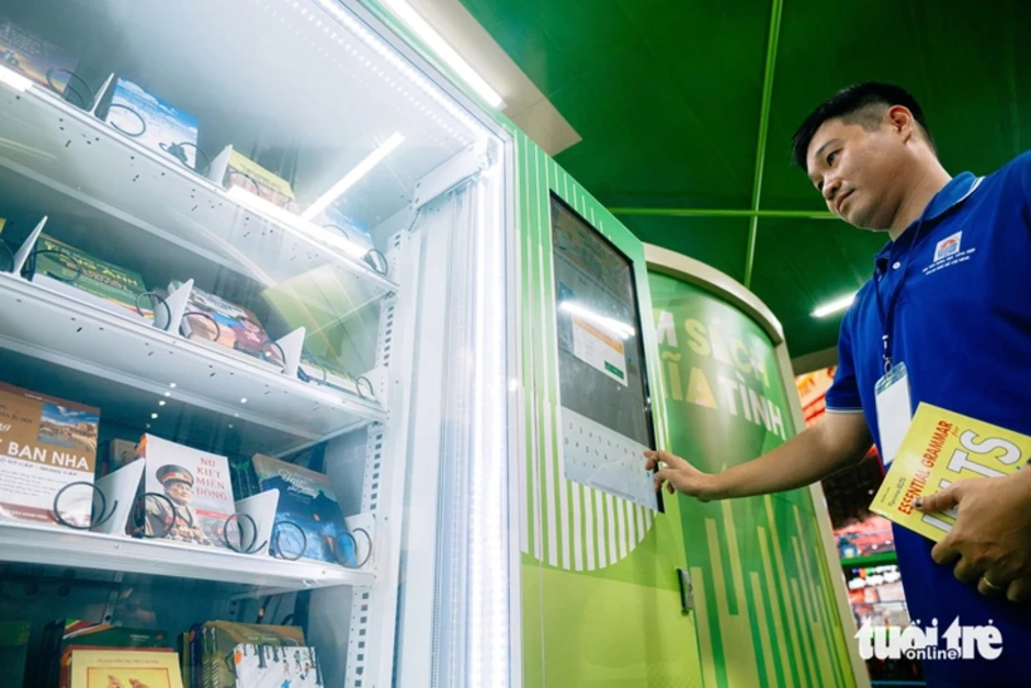 Lễ hội Đường sách Tết Bính Ngọ 2026 đón hơn 1 triệu lượt khách, thu gần 8,2 tỉ đồng Lễ hội Đường sách Tết Bính Ngọ 2026 đón hơn 1 triệu lượt khách, thu gần 8,2 tỉ đồng