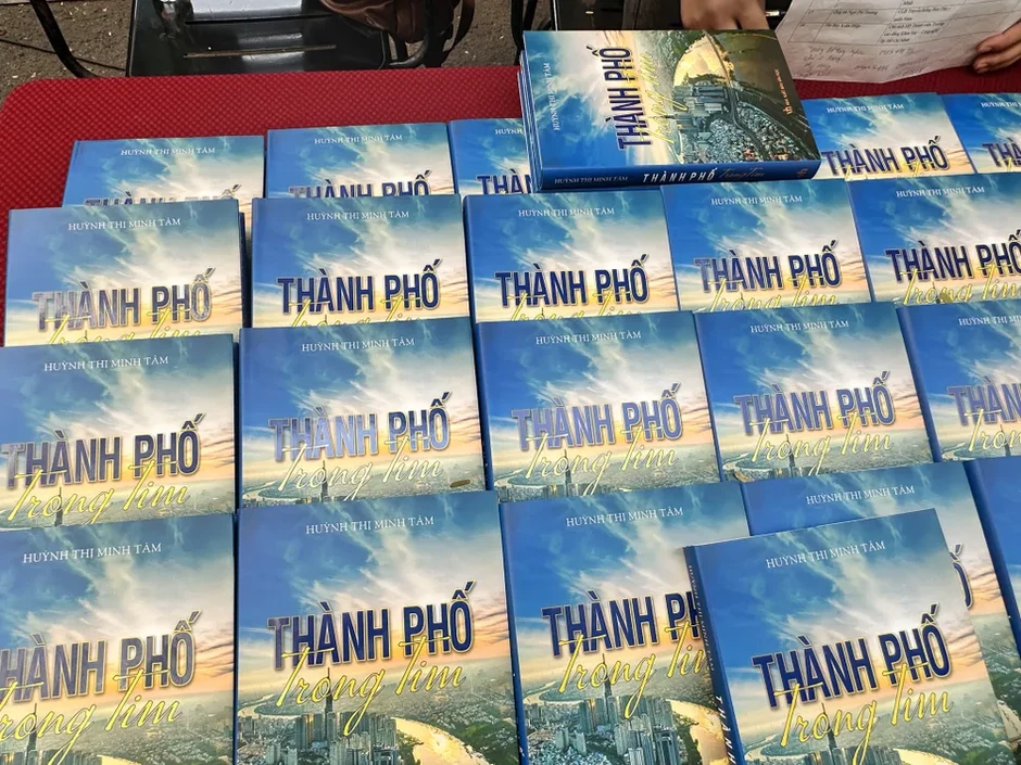 Lịch sử thành phố hào hùng trong tim của một bác sĩ Lịch sử thành phố hào hùng trong tim của một bác sĩ