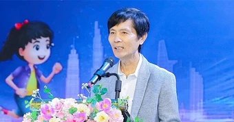 Nhà báo 40 năm cầm bút ra sách về những hành trình 'đi để thương'