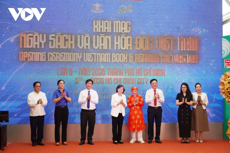 TP.HCM đưa sách đến khu chung cư, bệnh viện hưởng ứng ngày Sách và Văn hoá đọc TP.HCM đưa sách đến khu chung cư, bệnh viện hưởng ứng ngày Sách và Văn hoá đọc
