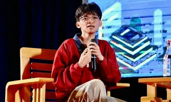 'Viết cho thiếu nhi, sợ nhất là sa đà đạo lý'