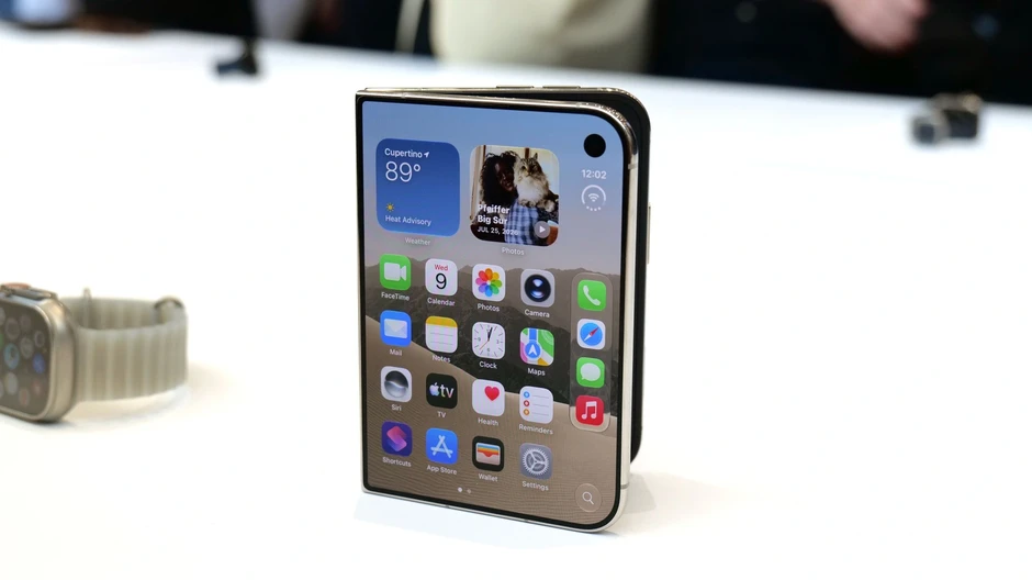 Apple có thể phát triển phiên bản iPhone Duo giá rẻ hơn Apple có thể phát triển phiên bản iPhone Duo giá rẻ hơn