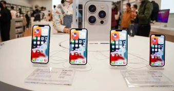 Apple để lại khoảng trống trên thị trường di động Việt