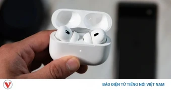 Apple tiến gần tới tai nghe AirPods làm “thay đổi thế giới”