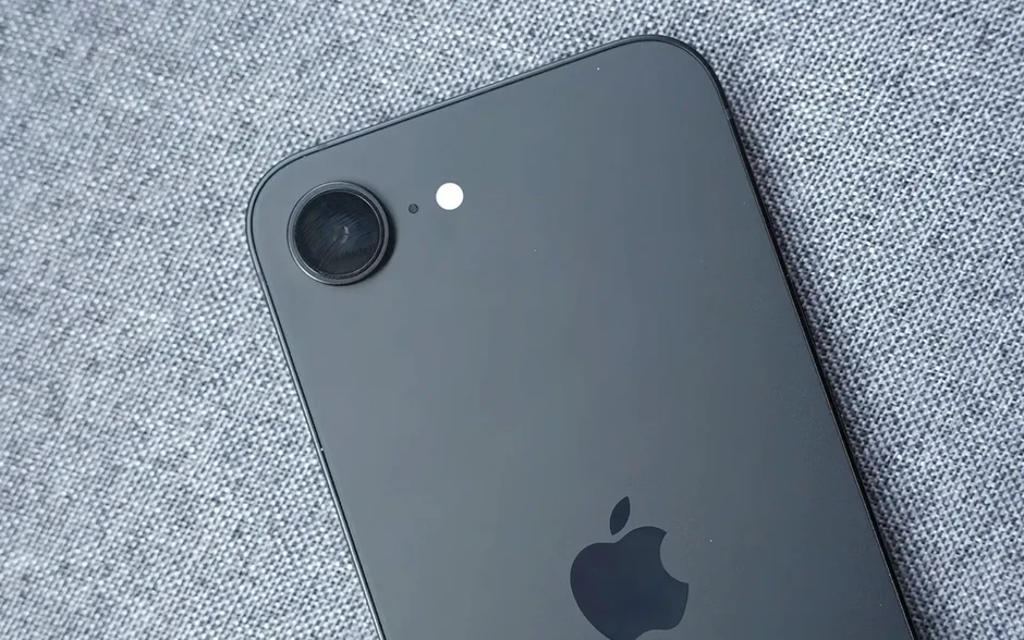 Apple trình làng "ít nhất 5 sản phẩm mới" với giá phải chăng ngay đầu tháng 3 Apple trình làng "ít nhất 5 sản phẩm mới" với giá phải chăng ngay đầu tháng 3