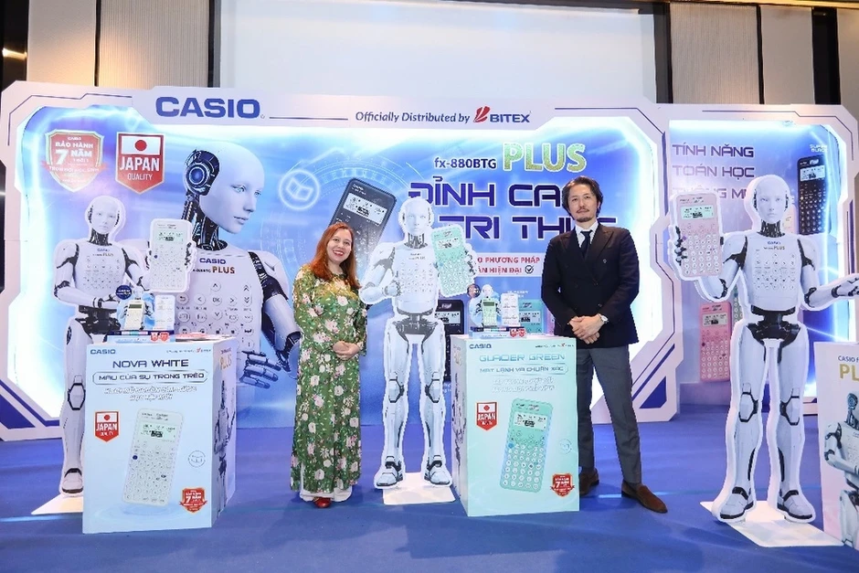 Casio fx-880BTG Plus tích hợp công cụ giải Toán chuyên đề Casio fx-880BTG Plus tích hợp công cụ giải Toán chuyên đề