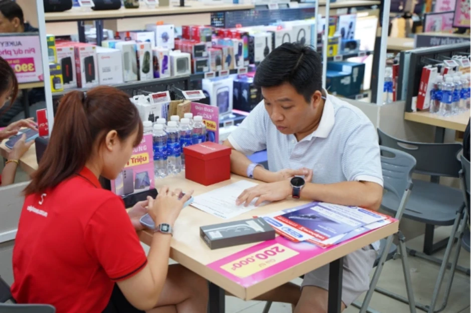 CellphoneS mở bán 3.000 chiếc Galaxy S26 series