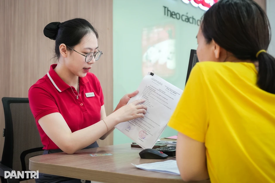 Chuẩn hóa thuê bao hạ nhiệt, không còn cảnh chen chúc xếp hàng Chuẩn hóa thuê bao hạ nhiệt, không còn cảnh chen chúc xếp hàng