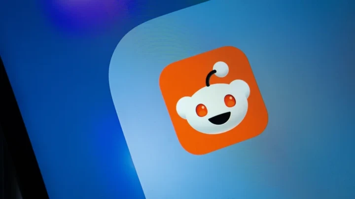 Công nghệ 18/8: Apple phát hành Public Beta 4 cho iOS 27 và macOS 27
