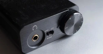 DAC là gì và liệu có thực sự cải thiện chất lượng âm thanh?