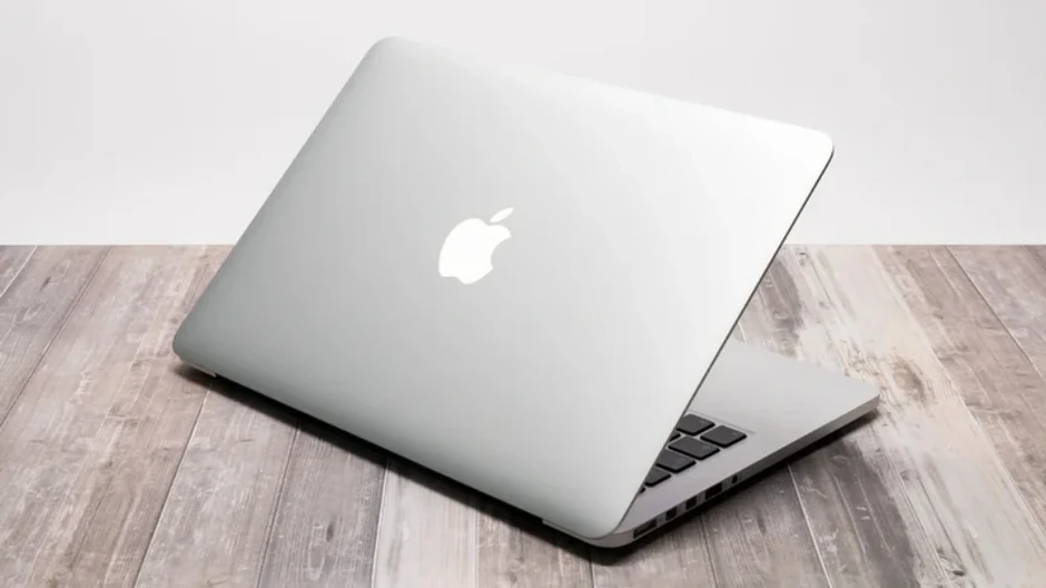 Đằng sau việc Apple quyết định loại bỏ logo phát sáng trên MacBook Đằng sau việc Apple quyết định loại bỏ logo phát sáng trên MacBook