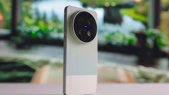 Đánh giá Vivo X300 Ultra: Smartphone cho người chơi ảnh