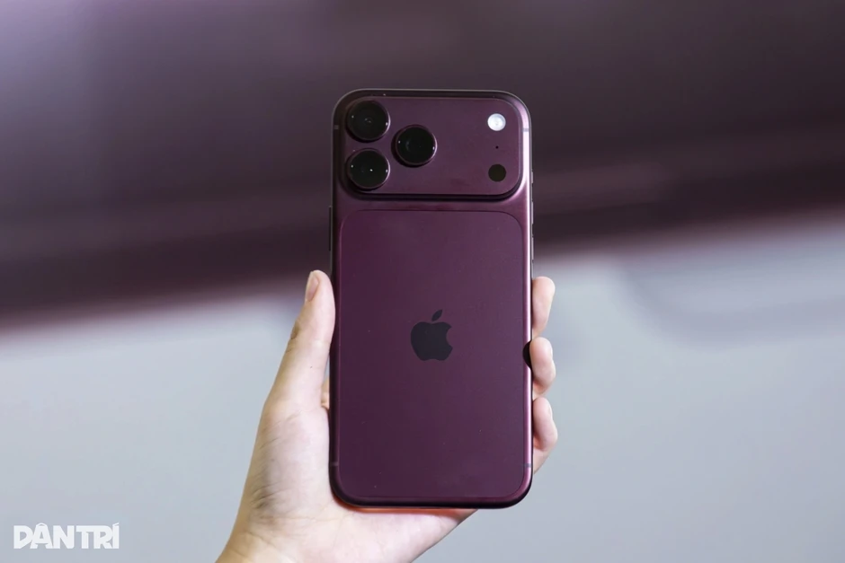 Điểm tuần: iPhone 18 Pro Max lên kệ, màu Đỏ Burgundy cháy hàng tại Việt Nam