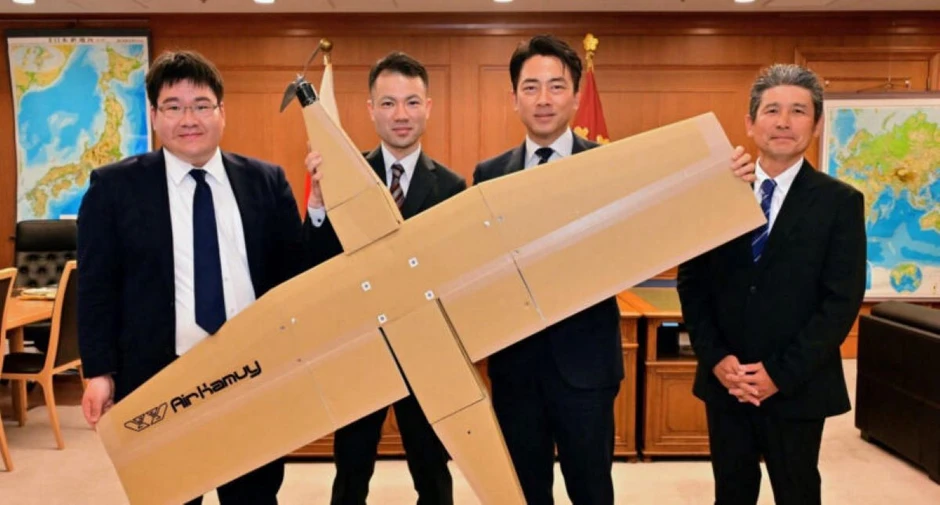 Drone bìa carton Nhật Bản khiến các hệ thống radar triệu đô 'mù lòa', xuyên thủng mọi lưới phòng không Drone bìa carton Nhật Bản khiến các hệ thống radar triệu đô 'mù lòa', xuyên thủng mọi lưới phòng không