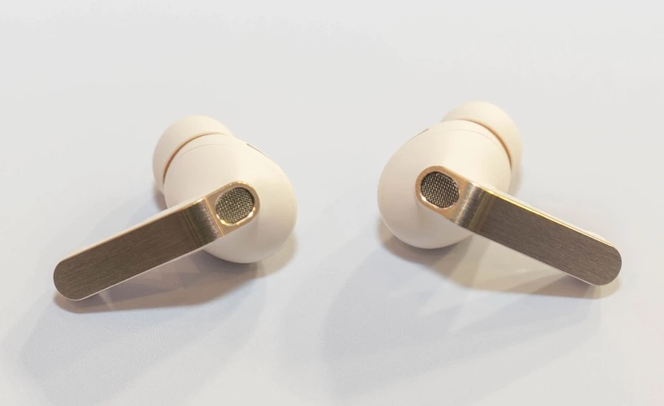 Galaxy Buds 4 ra mắt với thiết kế mới, nhiều t&iacute;nh năng AI