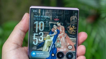 Galaxy Z Flip8 trở lại dùng chip Snapdragon