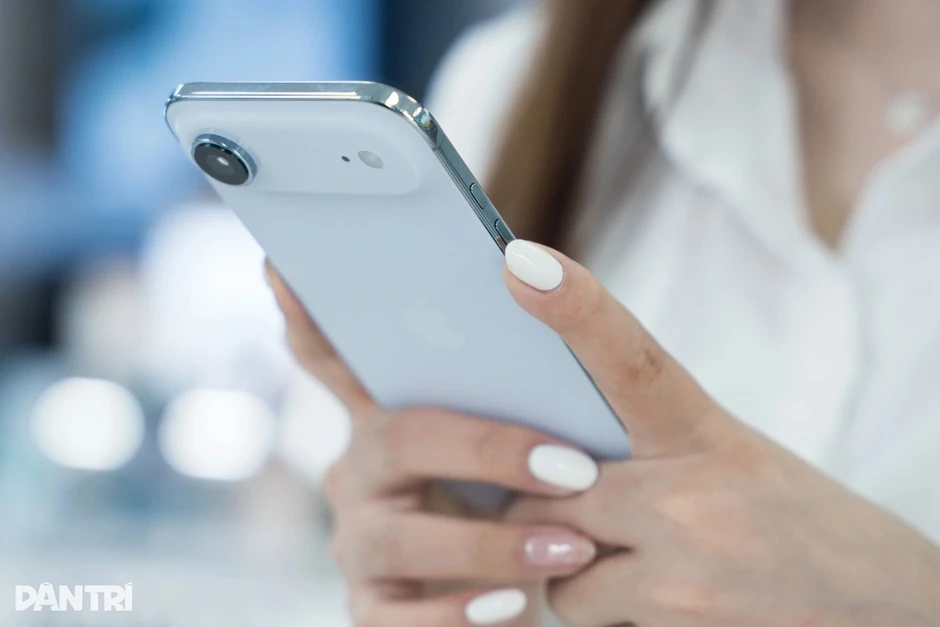 Giá iPhone Air giảm xuống mức thấp nhất từ khi mở bán tại Việt Nam Giá iPhone Air giảm xuống mức thấp nhất từ khi mở bán tại Việt Nam