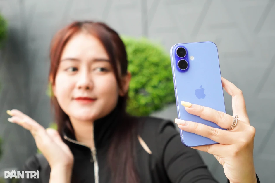 iPhone 16 tăng giá về gần mức niêm yết 2 năm trước iPhone 16 tăng giá về gần mức niêm yết 2 năm trước