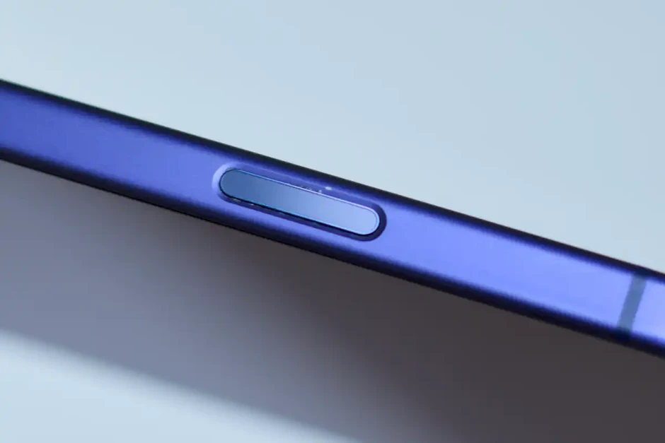 iPhone 18 Pro Max có thật sự 'nồi đồng cối đá' không cần ốp lưng? iPhone 18 Pro Max có thật sự 'nồi đồng cối đá' không cần ốp lưng?